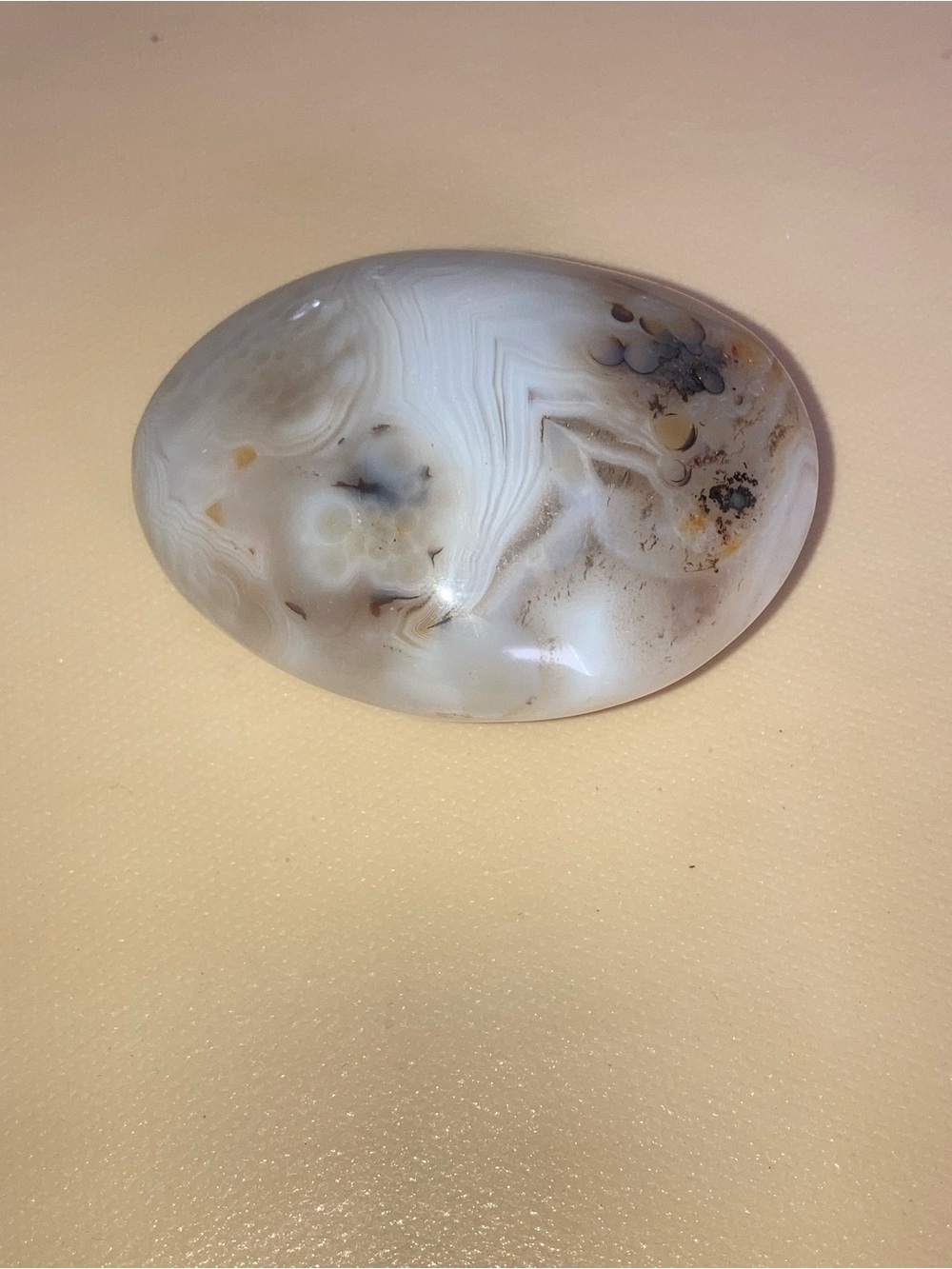 Neutral White and Gray Dendritic Agate Palm Stone